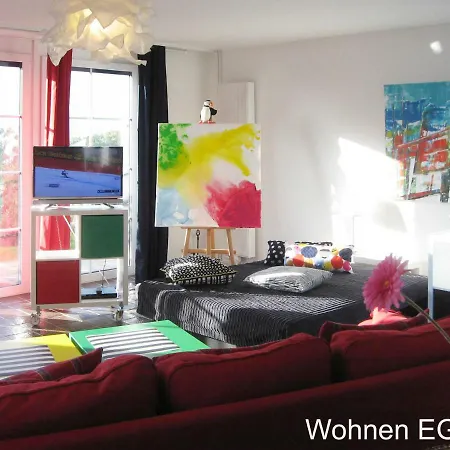 Bued _ Haus Lebart